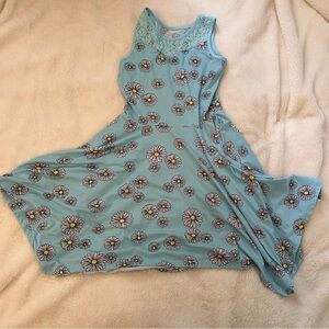 Size 7/8 Girls Buttery Soft Light Blue Floral Dress A5